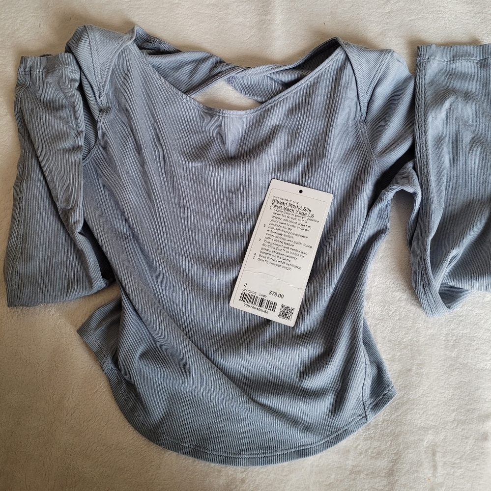 Lululemon Modal Silk Twist Longsleeve in Chambray
